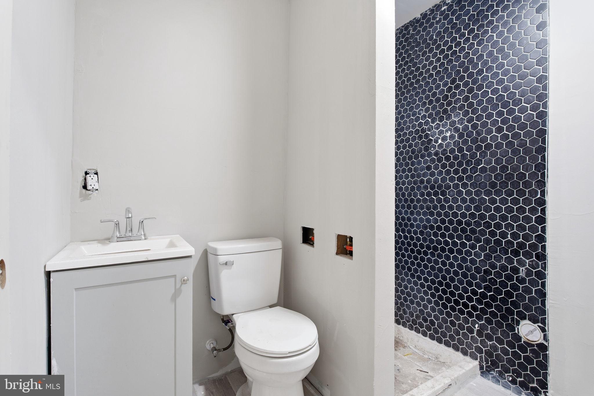 SANDTOWN-WINCHESTER - Residential