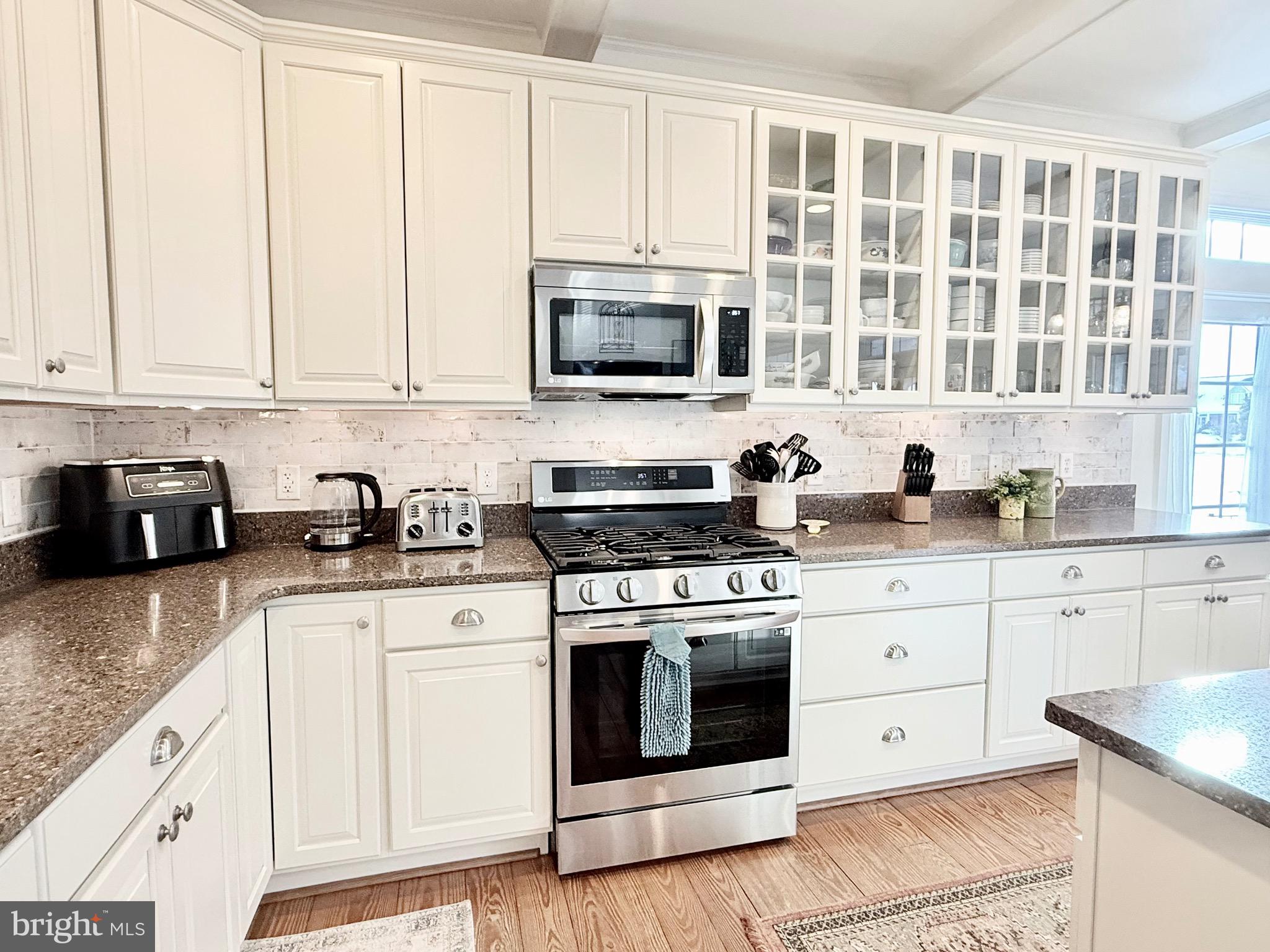 VILLAGEATWILDQUAIL - Residential