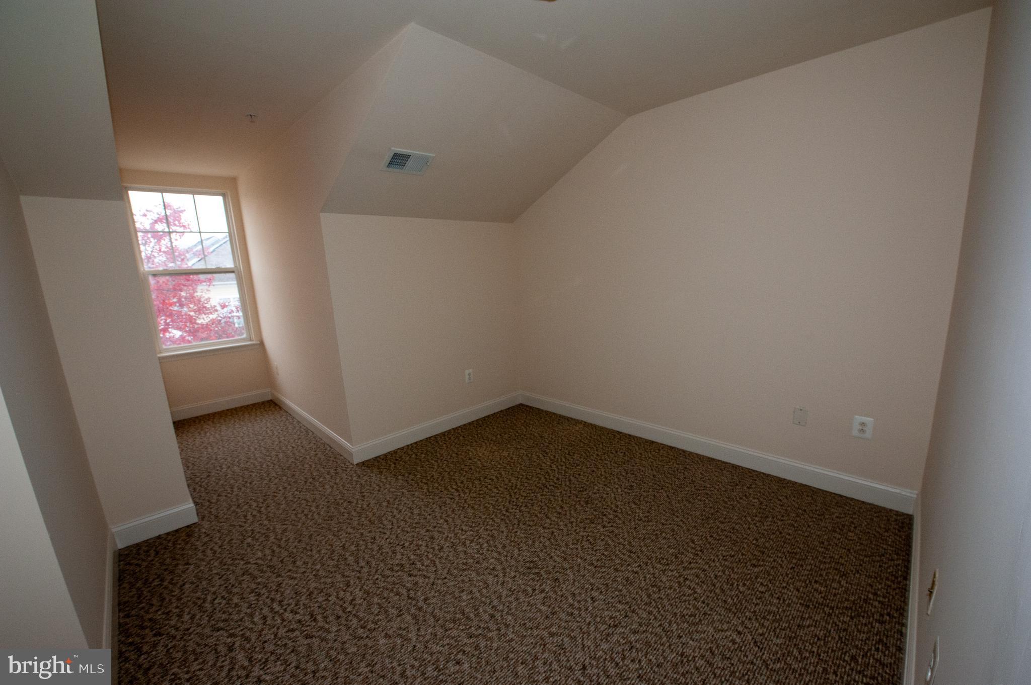 VICTORIA FALLS - Residential Lease