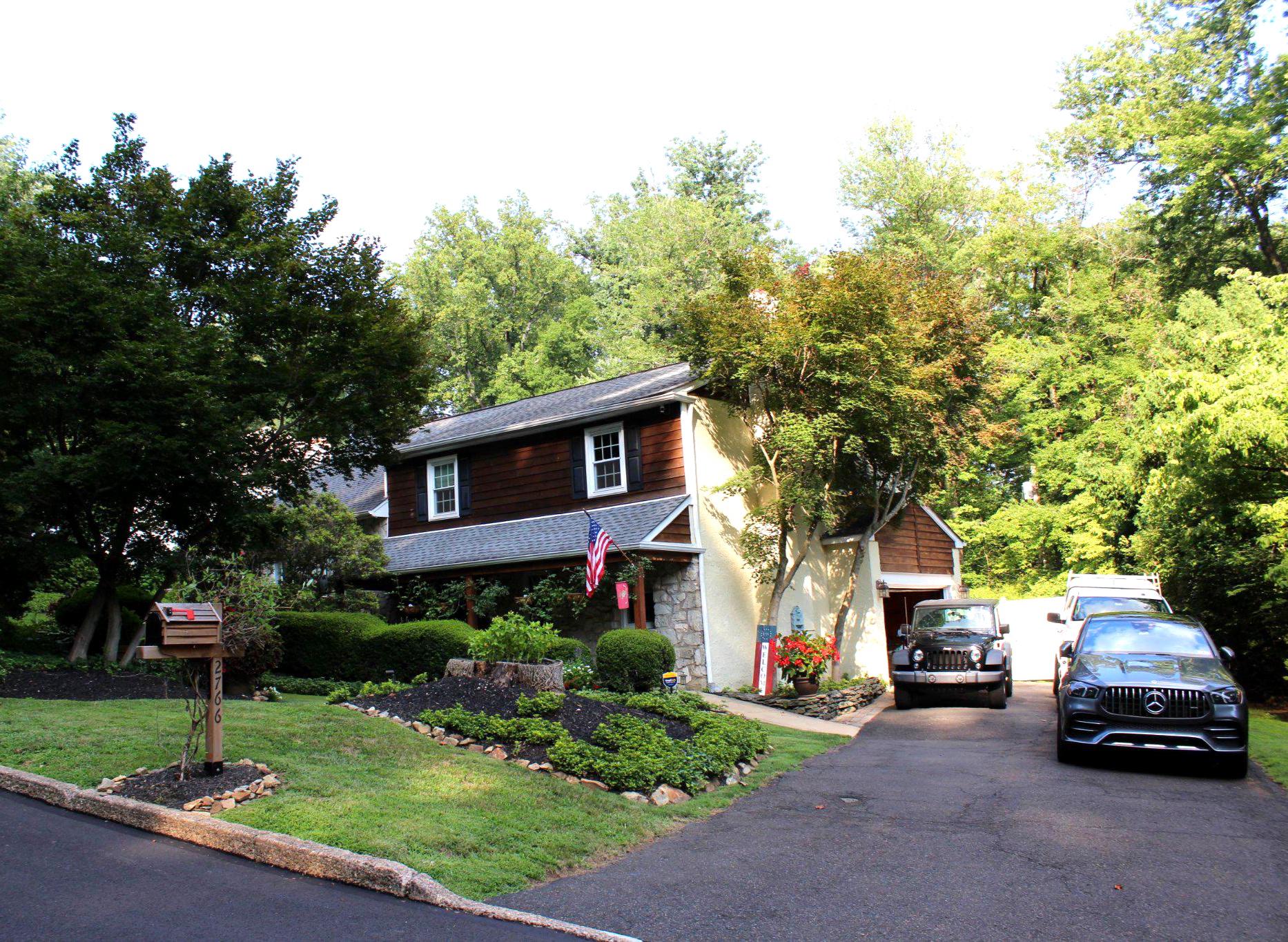 2766 ARROWHEAD DRIVE