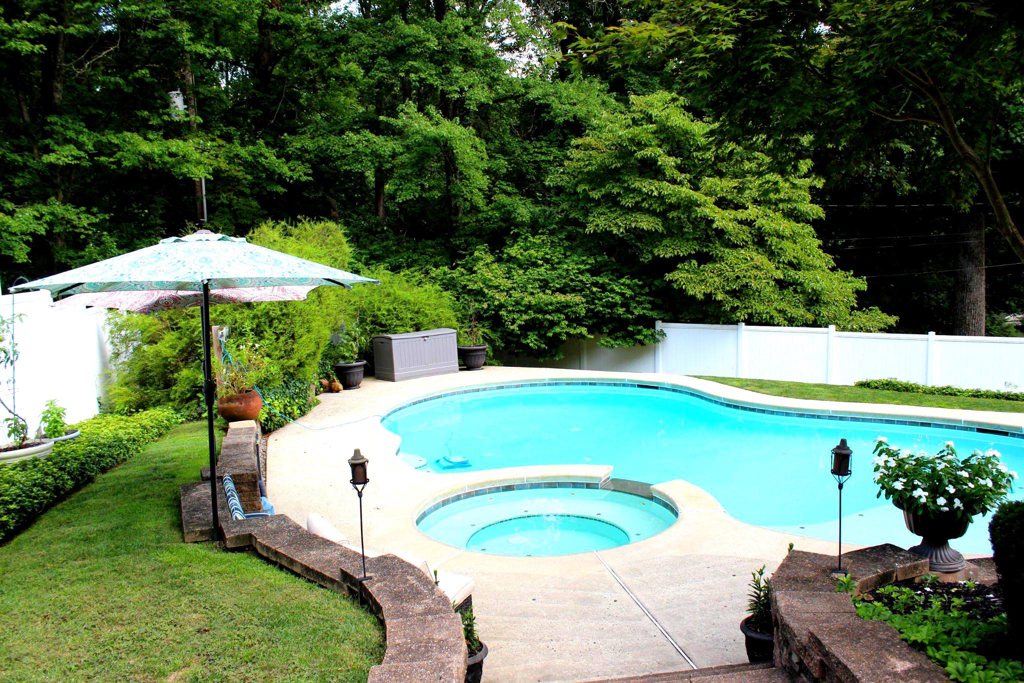 2766 ARROWHEAD DRIVE