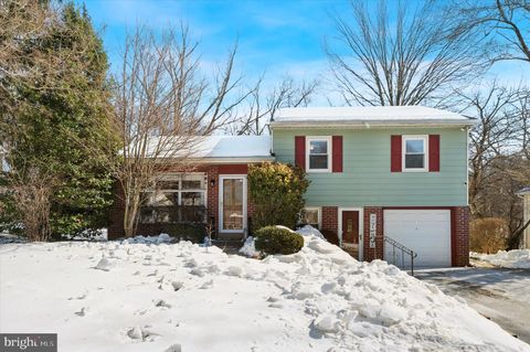 2725 BOUDWIN AVENUE UPPER CHICHESTER PA 19061