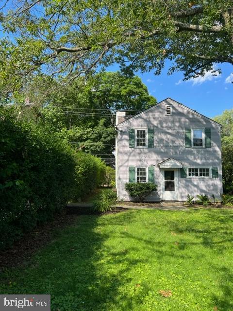 RADNOR HUNT - Residential Lease