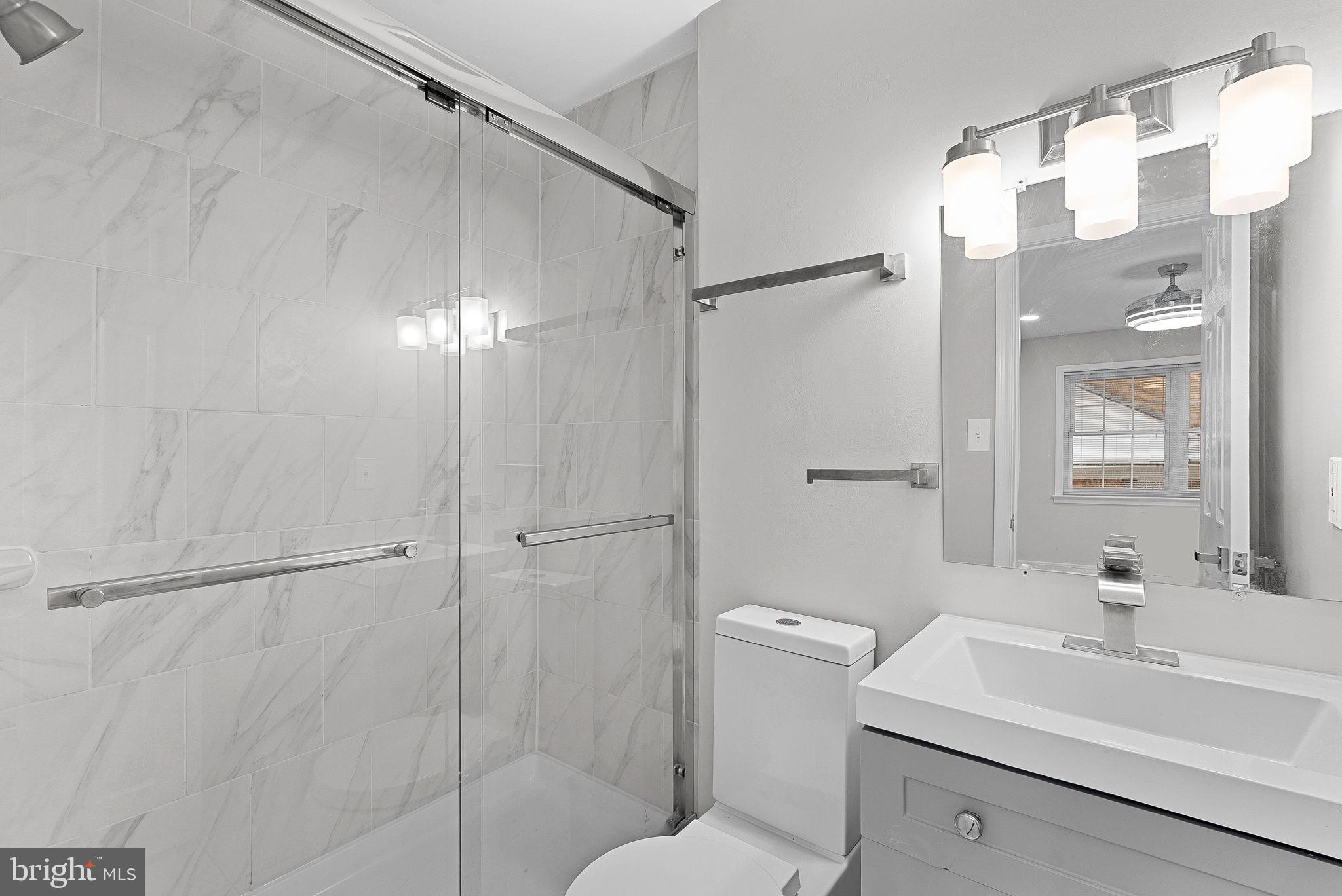 THE HIGHLANDS - Residential