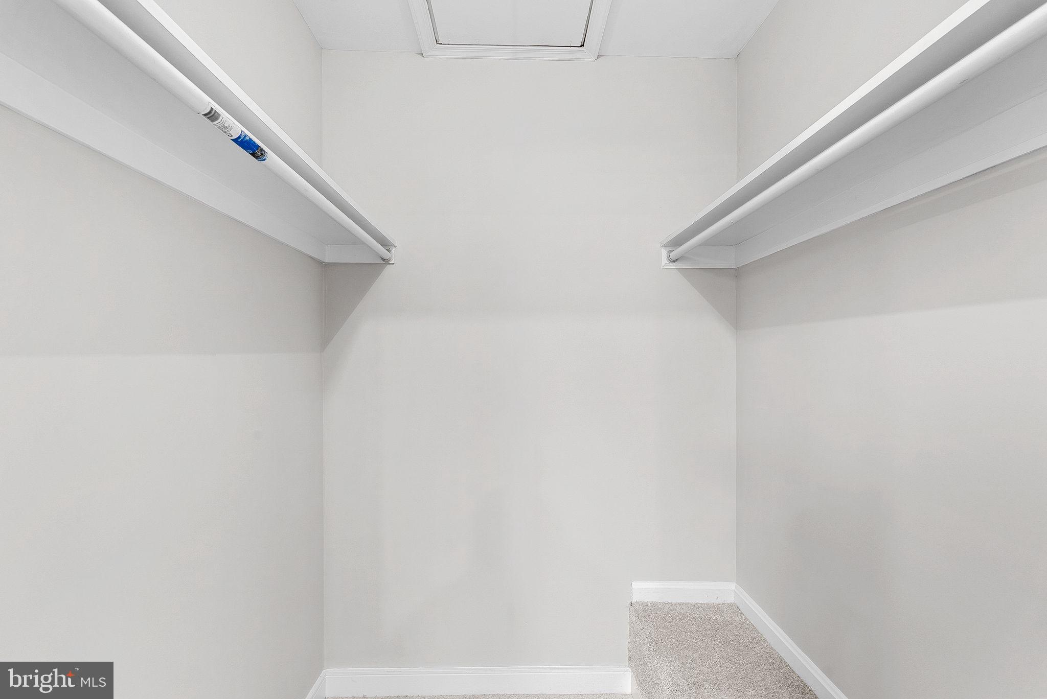 THE HIGHLANDS - Residential