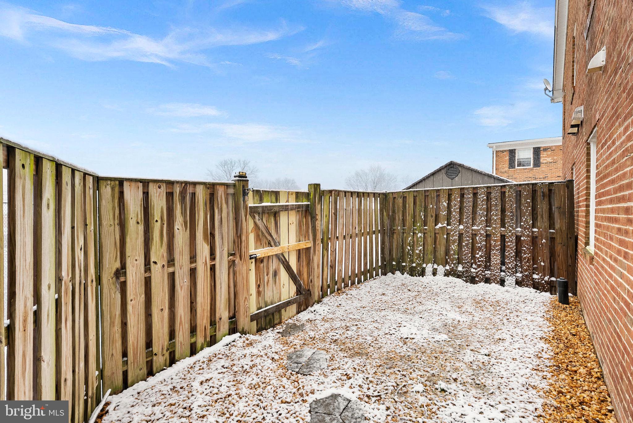 THE HIGHLANDS - Residential