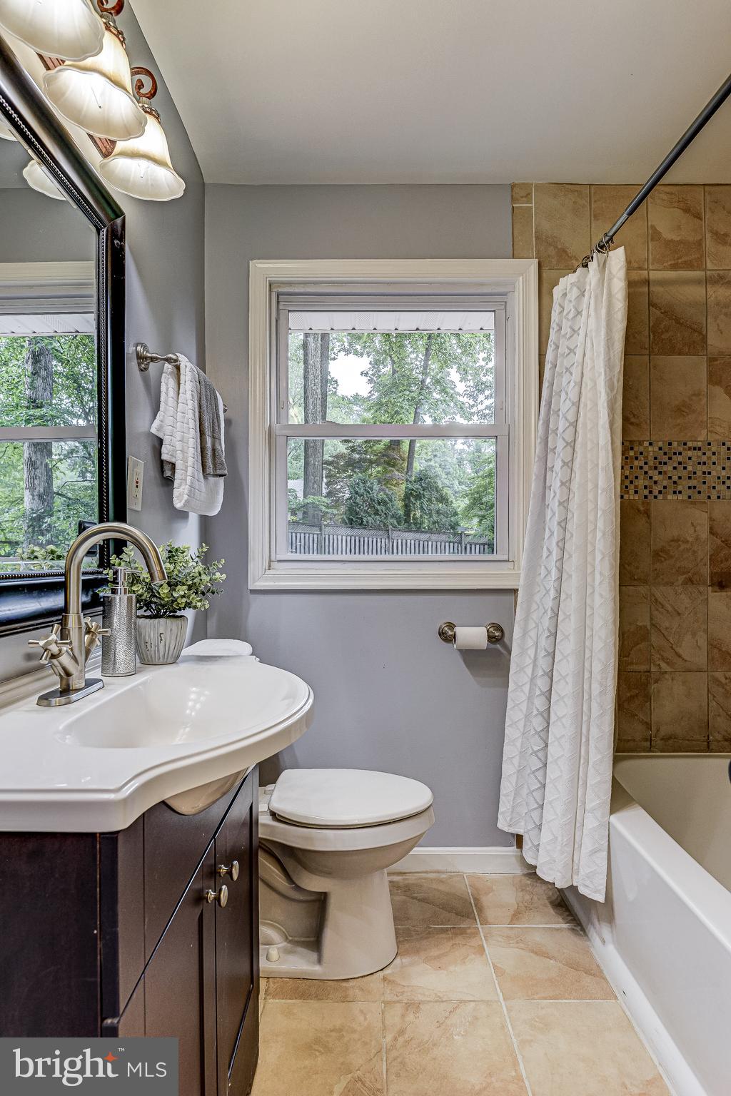 WOODMOOR - Residential