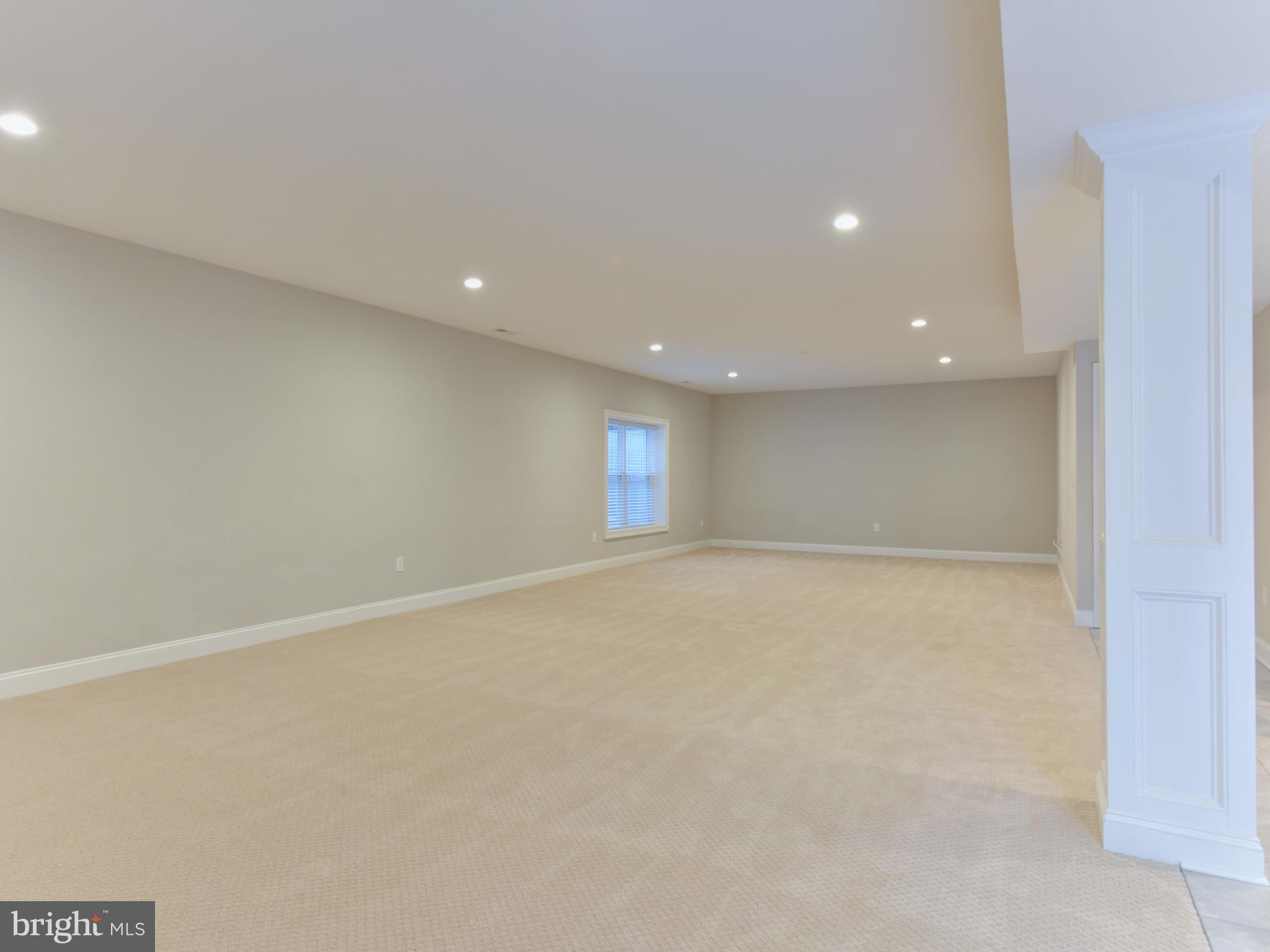 PIMMIT HILLS - Residential