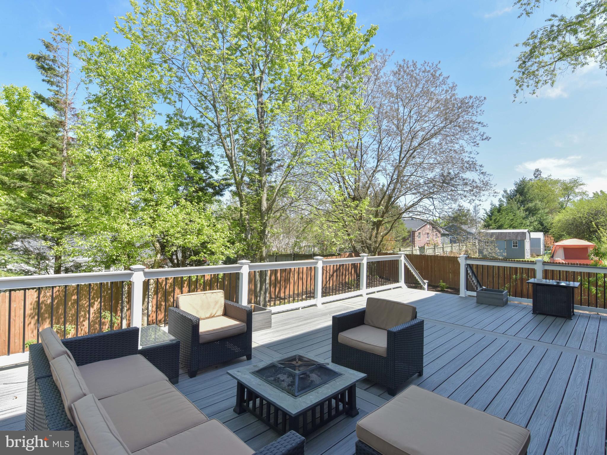 PIMMIT HILLS - Residential