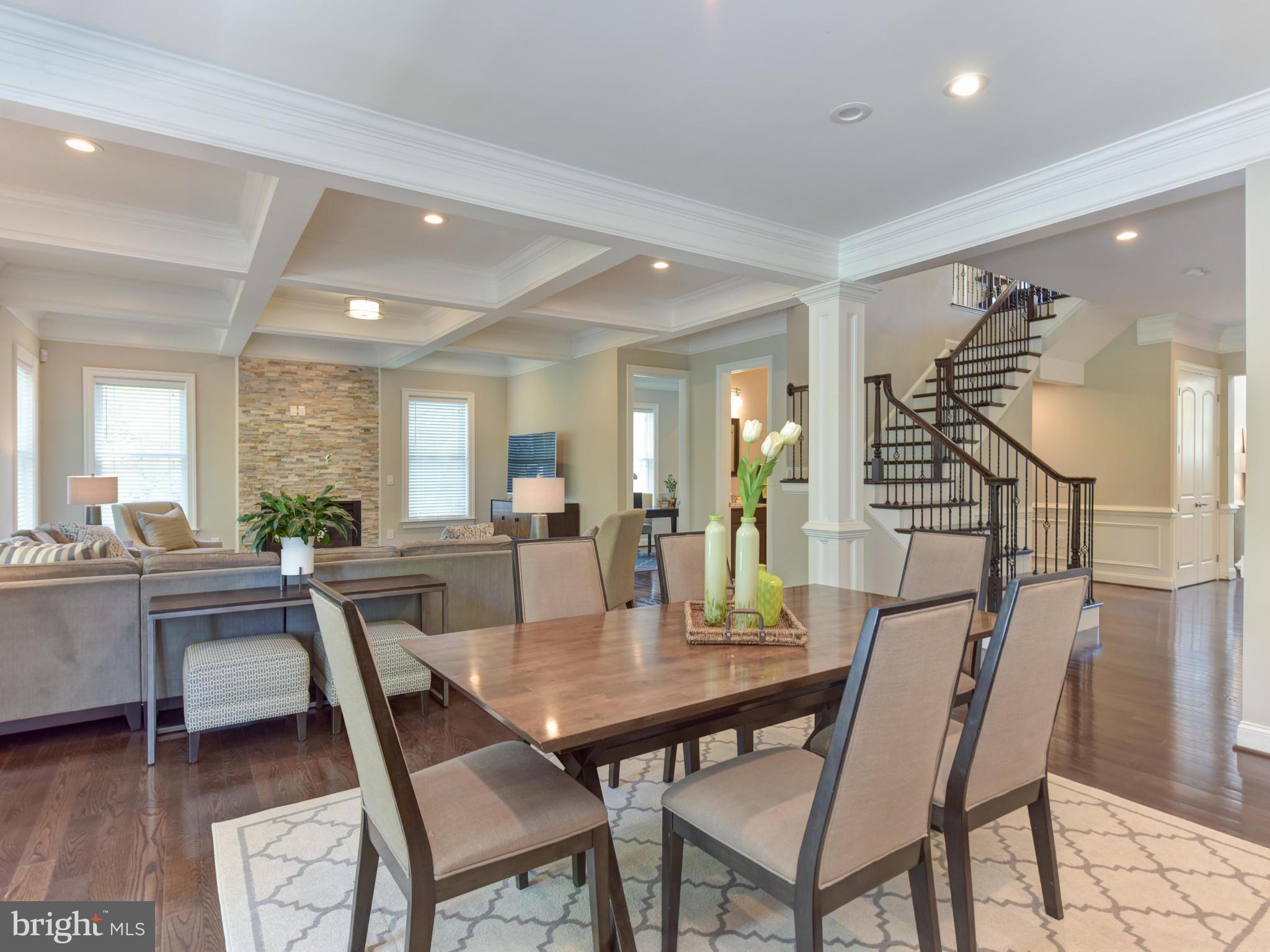 PIMMIT HILLS - Residential