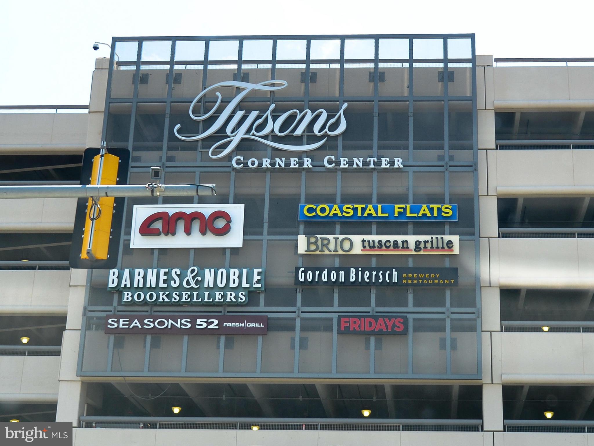 PIMMIT HILLS - Residential