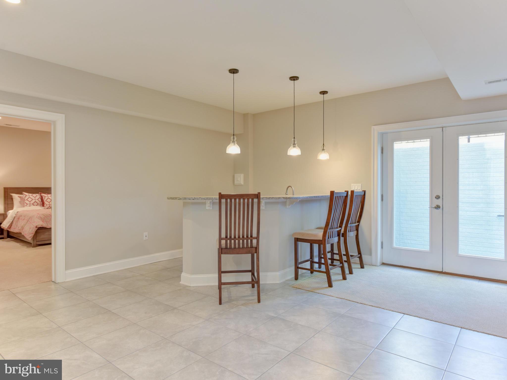 PIMMIT HILLS - Residential