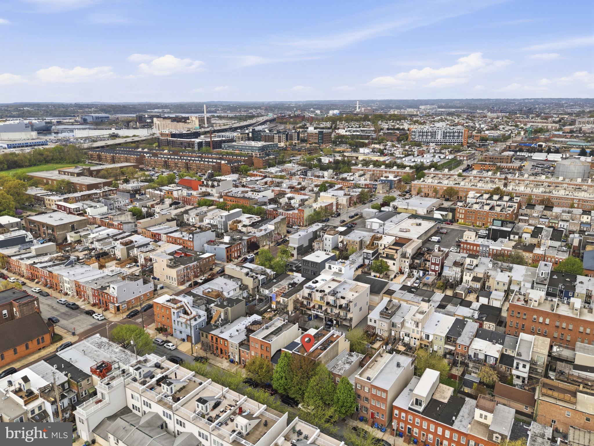LOCUST POINT - Residential