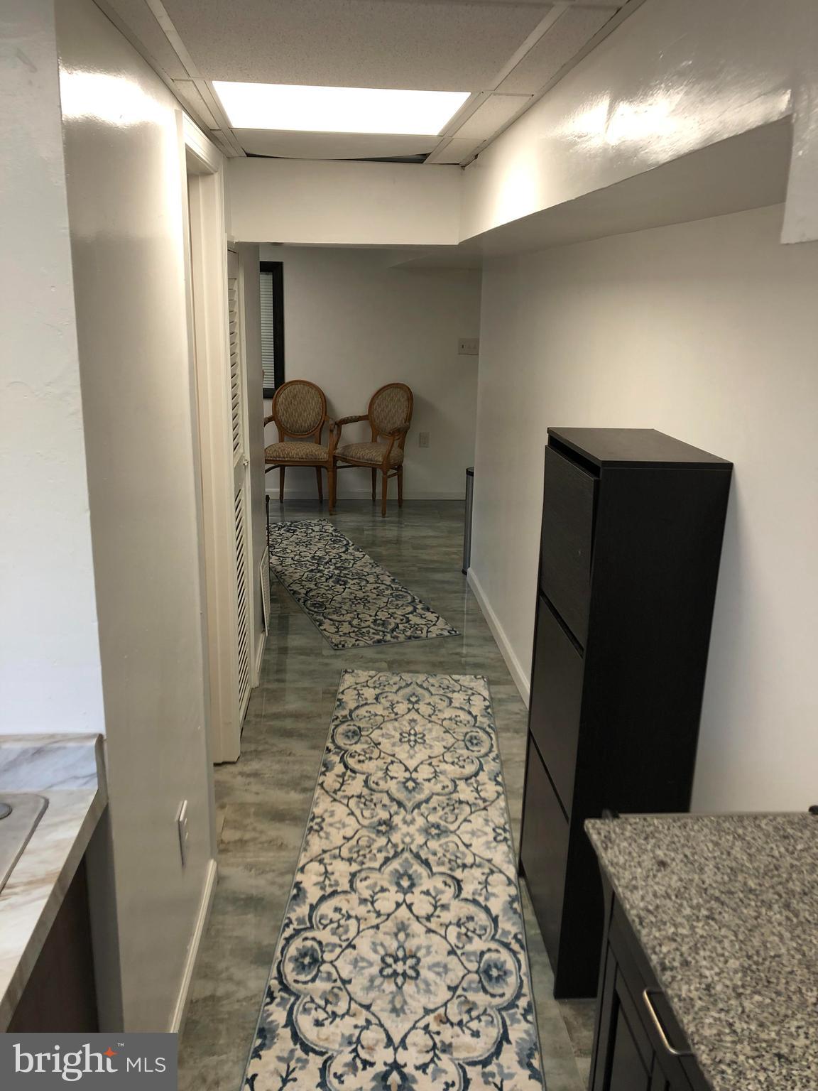 FALLS CHURCH - Residential Lease