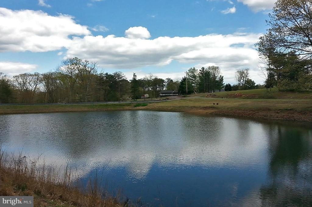 PIN OAK - Residential