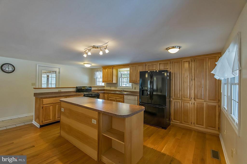 PIN OAK - Residential