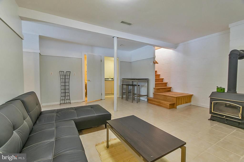 PIN OAK - Residential