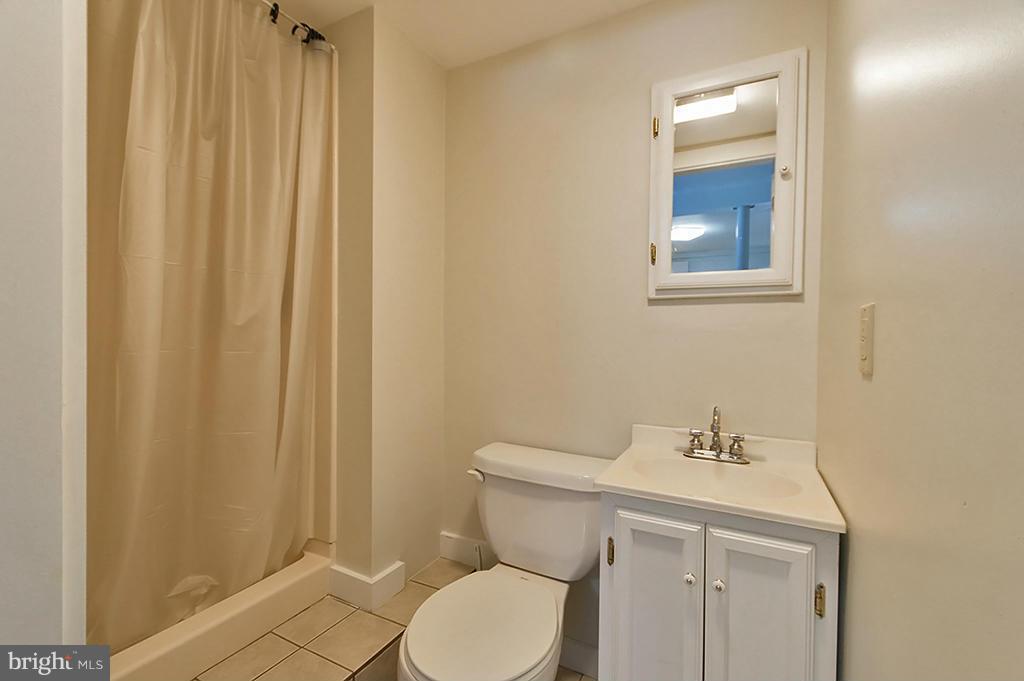 PIN OAK - Residential