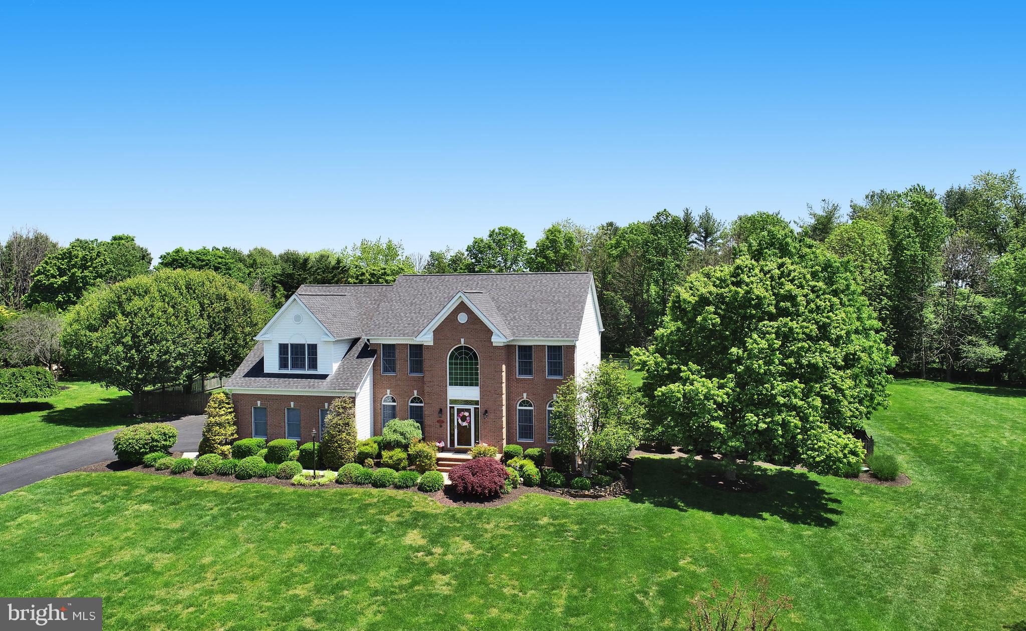 BURGUNDY FARMS - Residential