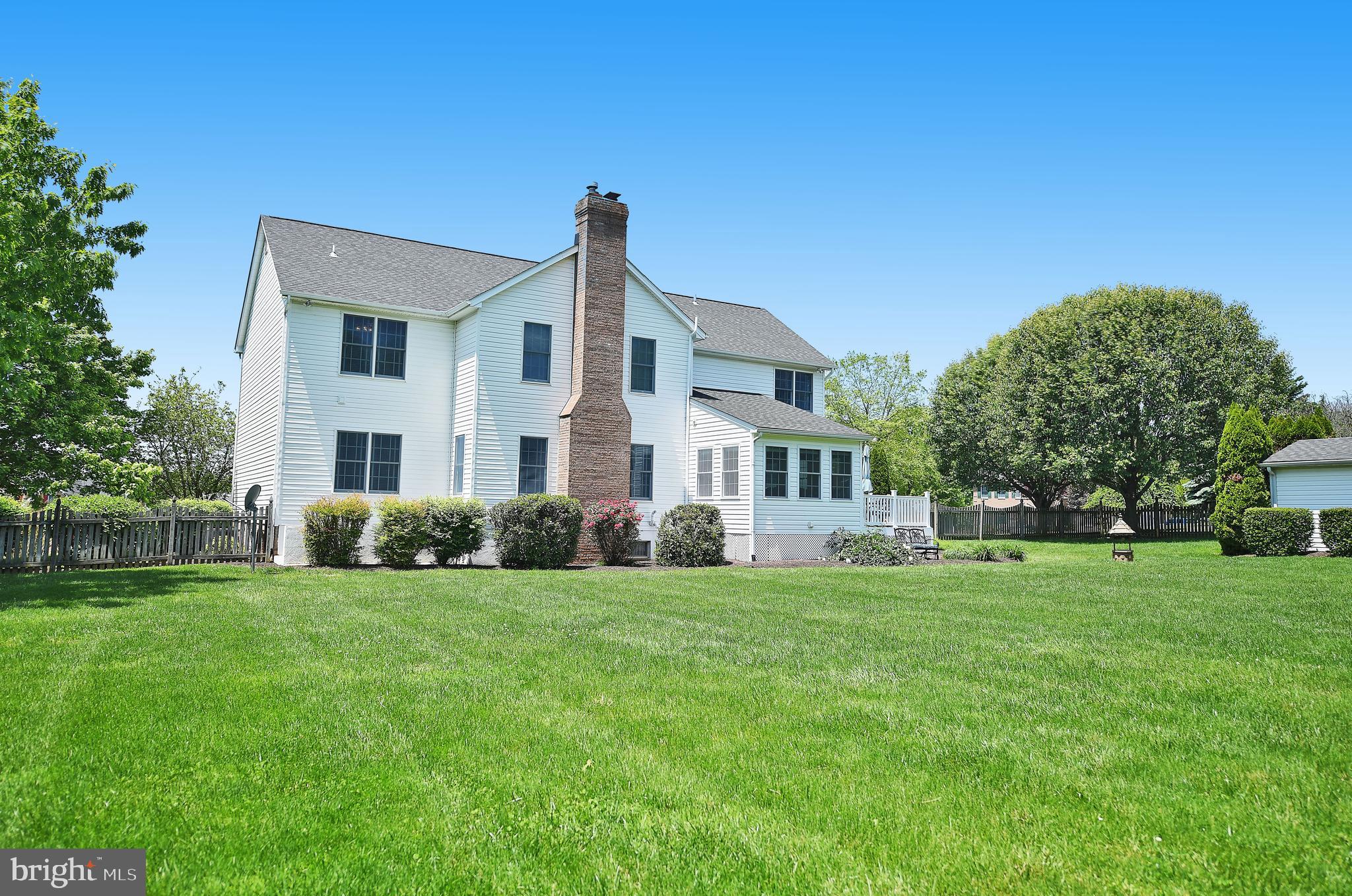 BURGUNDY FARMS - Residential