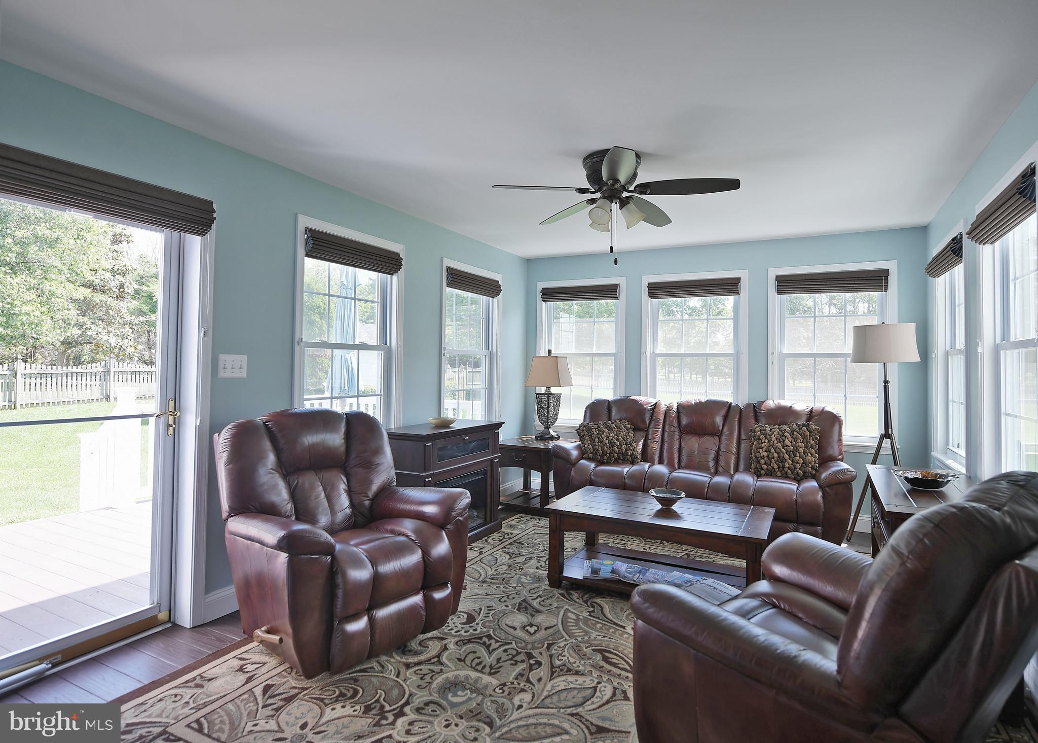 BURGUNDY FARMS - Residential