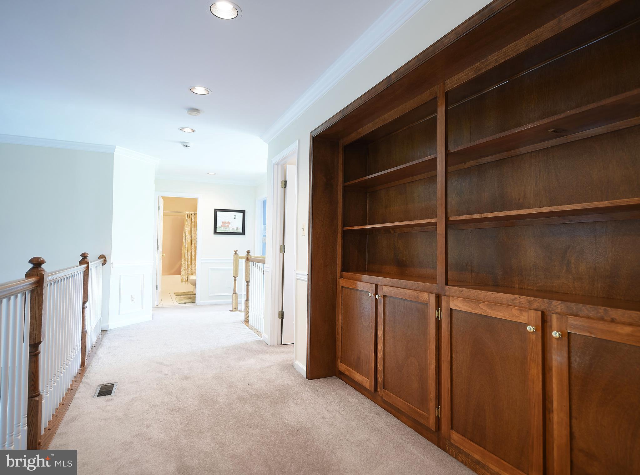 BURGUNDY FARMS - Residential