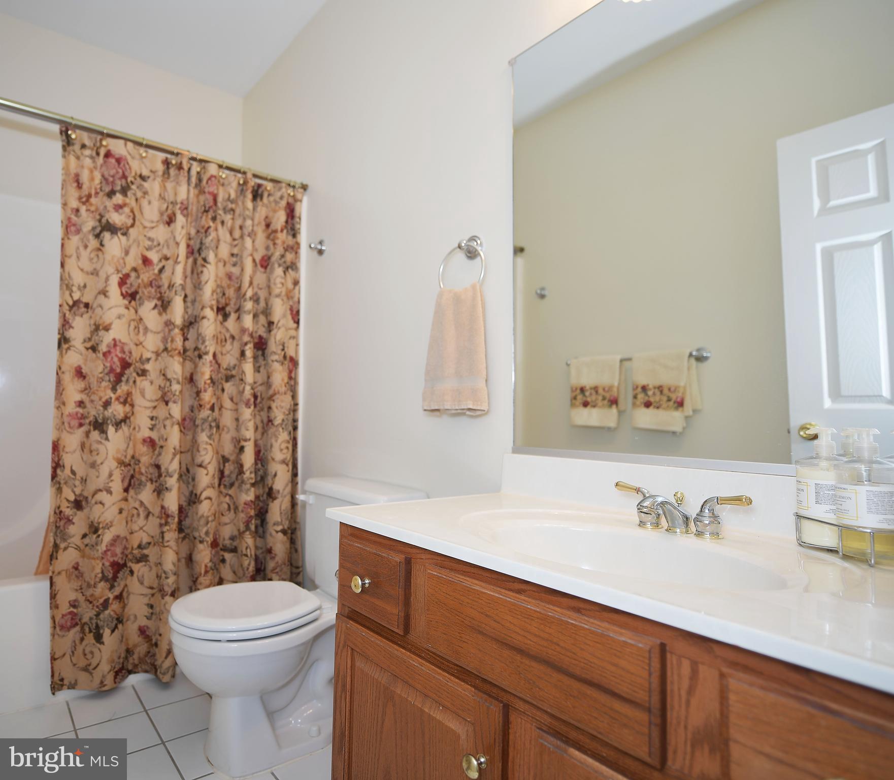 BURGUNDY FARMS - Residential