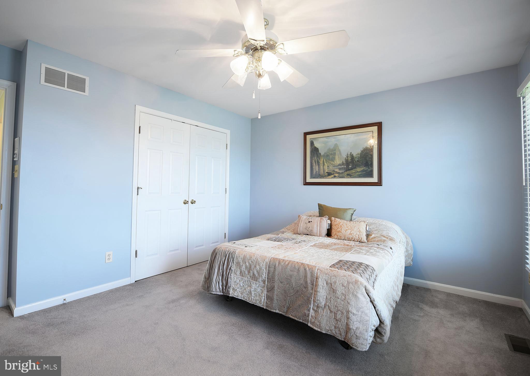 BURGUNDY FARMS - Residential