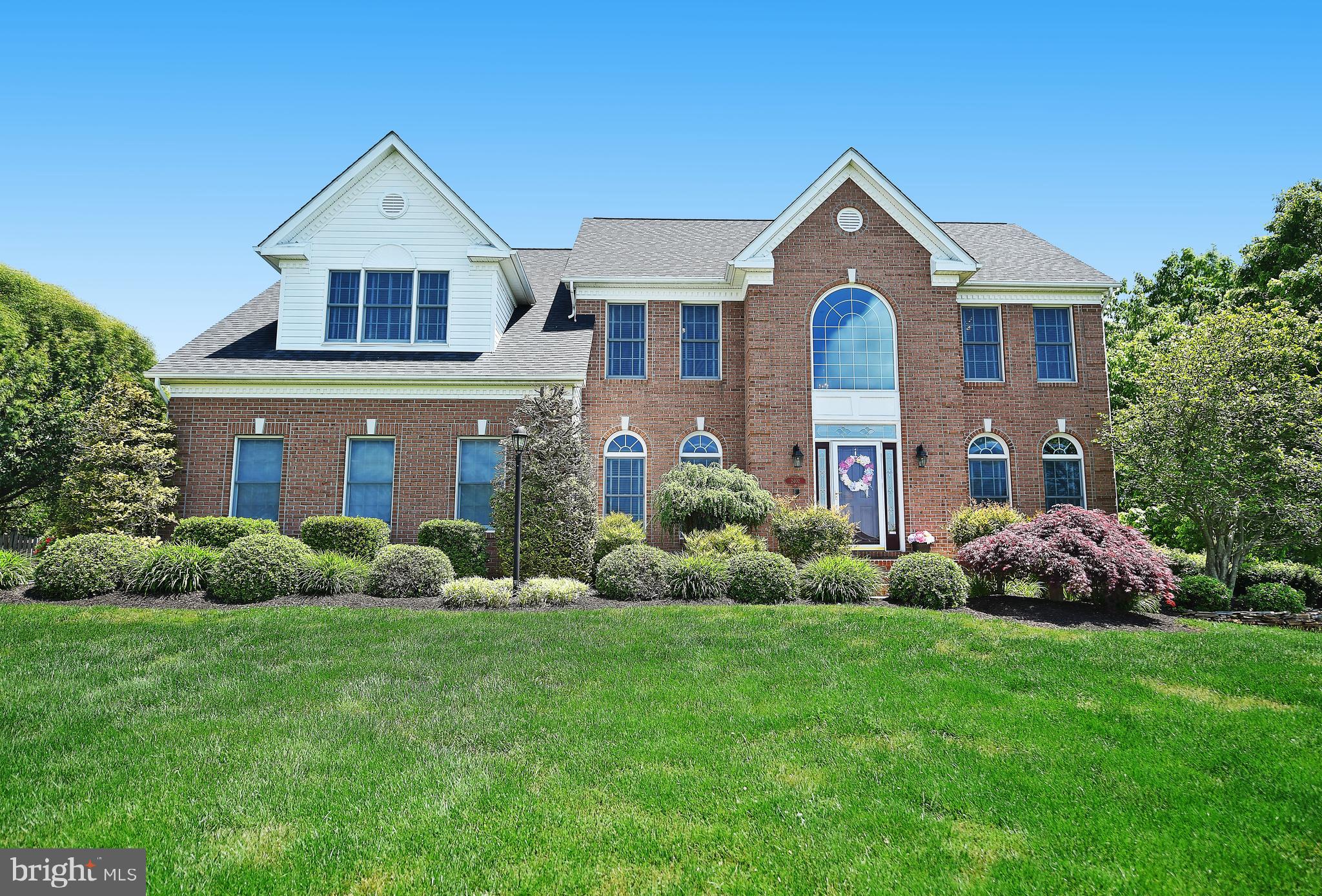 BURGUNDY FARMS - Residential