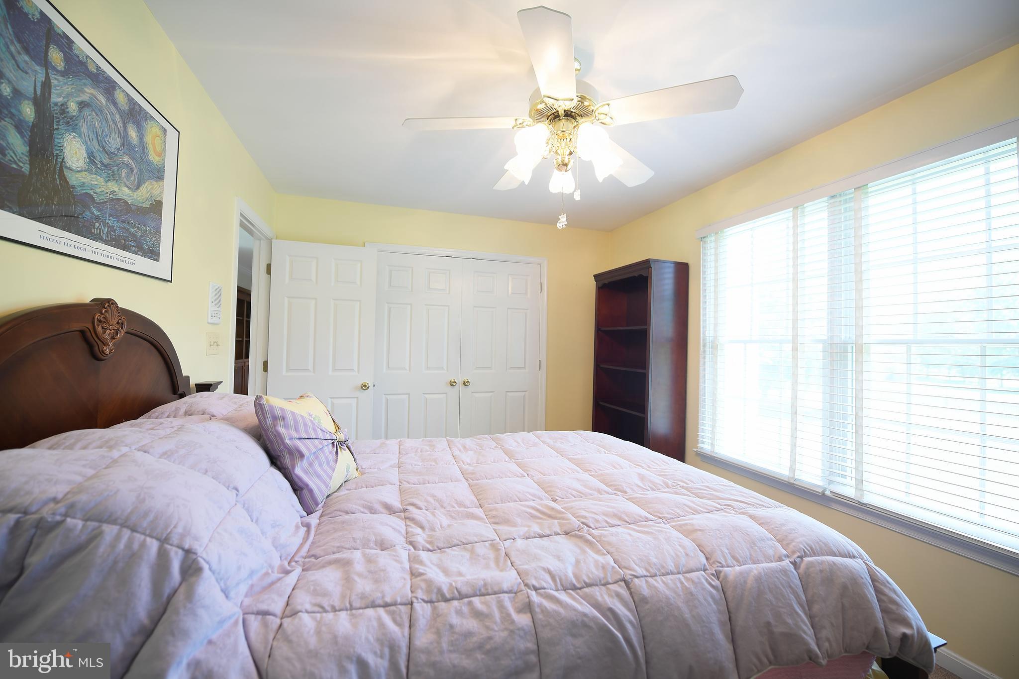 BURGUNDY FARMS - Residential