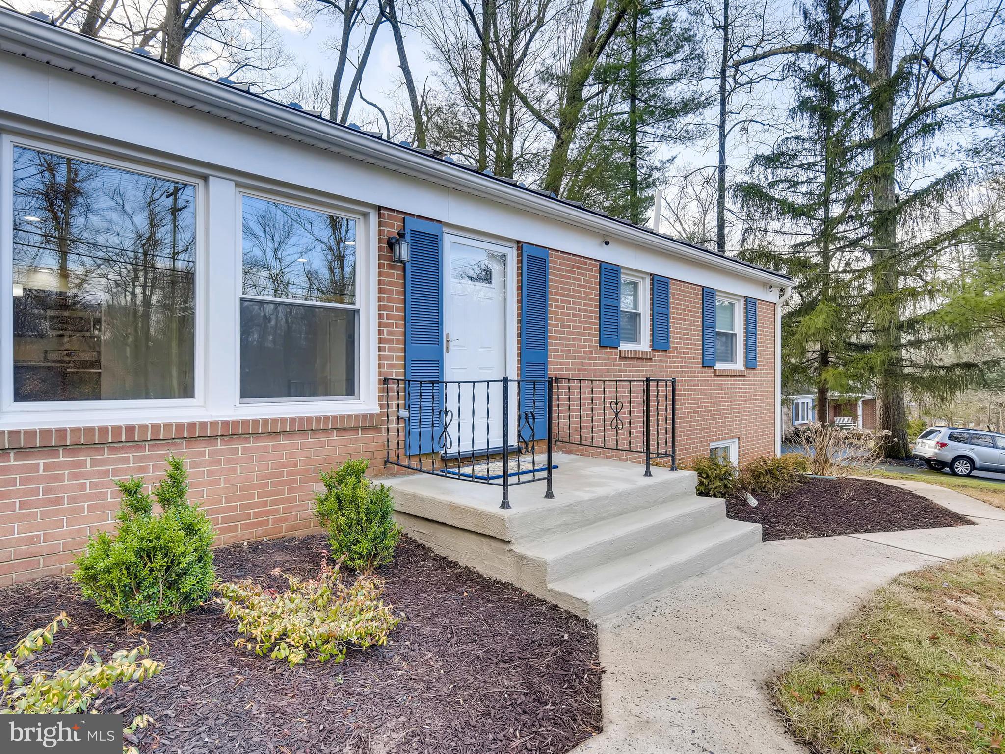 REEDMORE HEIGHTS - Residential