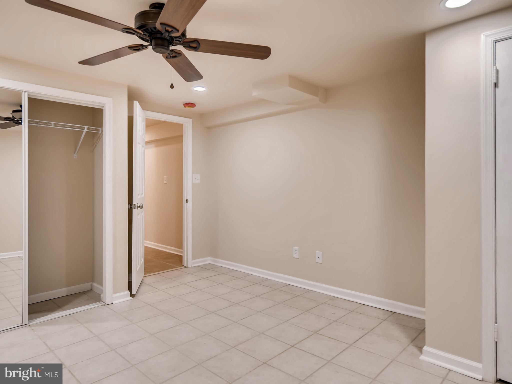 REEDMORE HEIGHTS - Residential