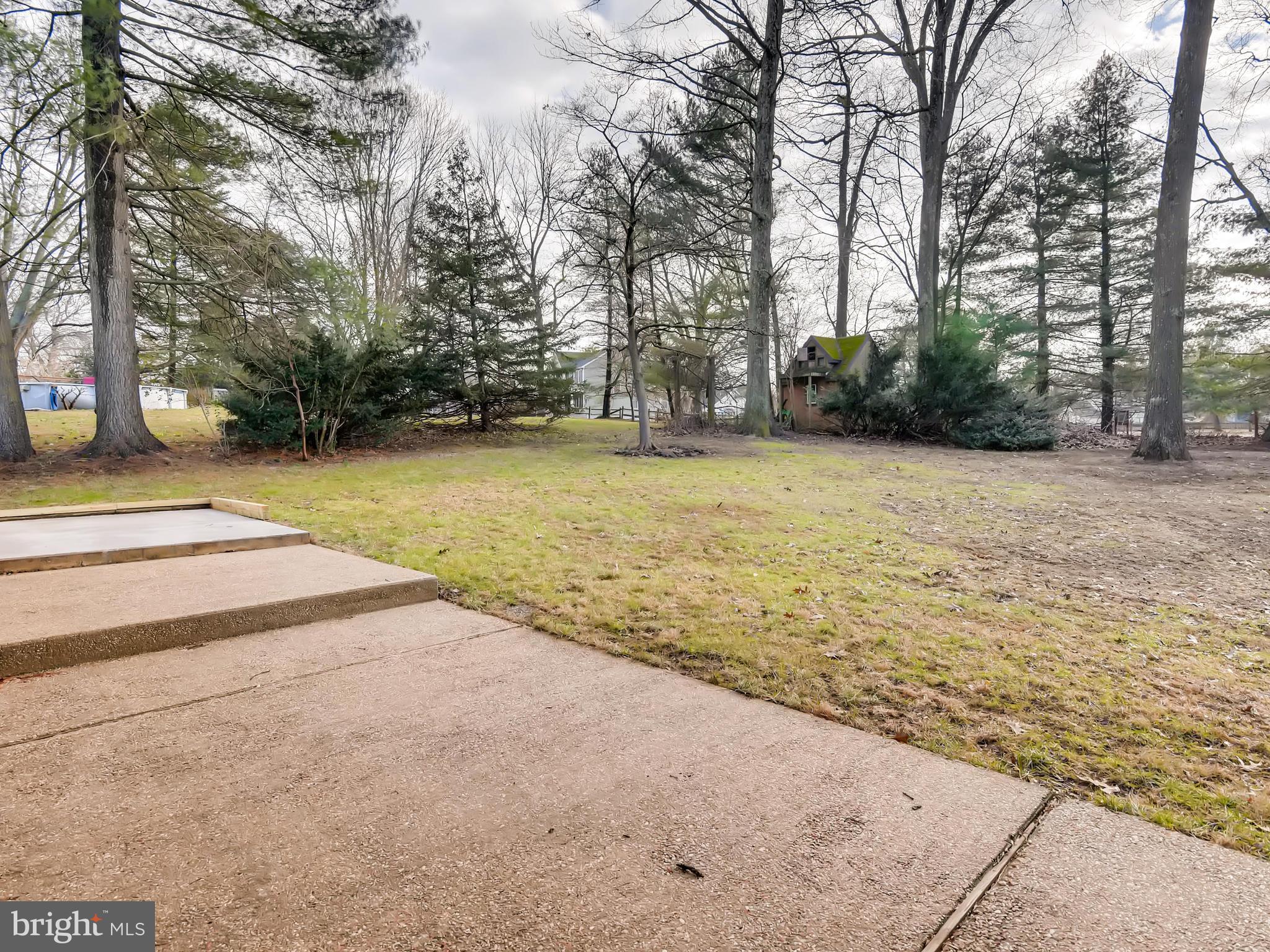 REEDMORE HEIGHTS - Residential