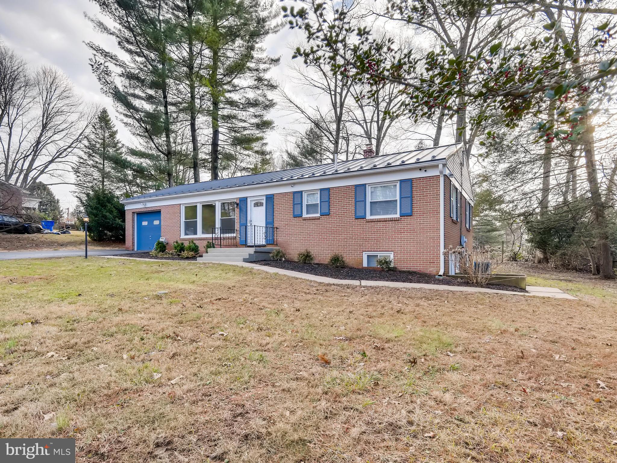 REEDMORE HEIGHTS - Residential