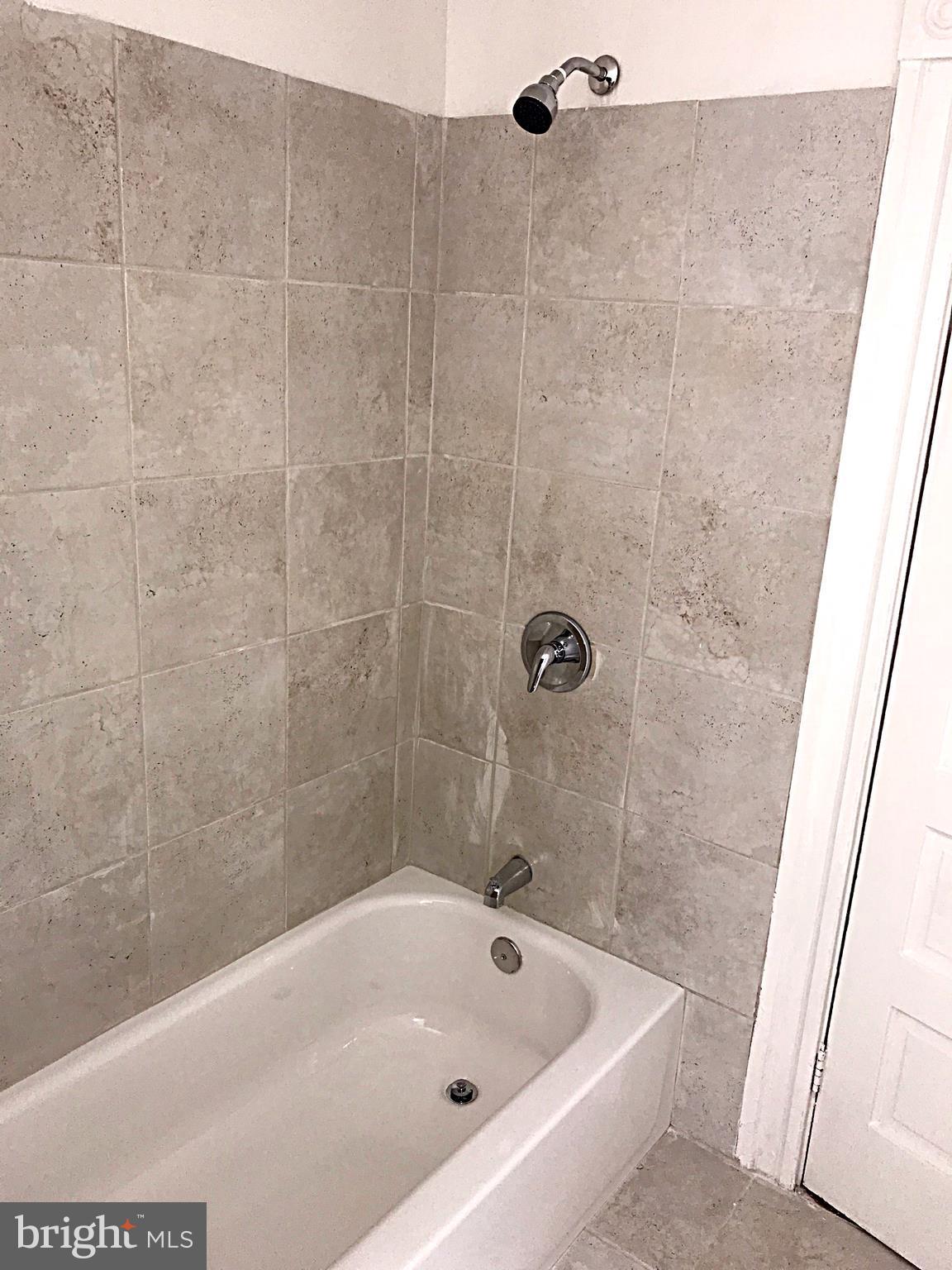 IRVINGTON - Residential Lease