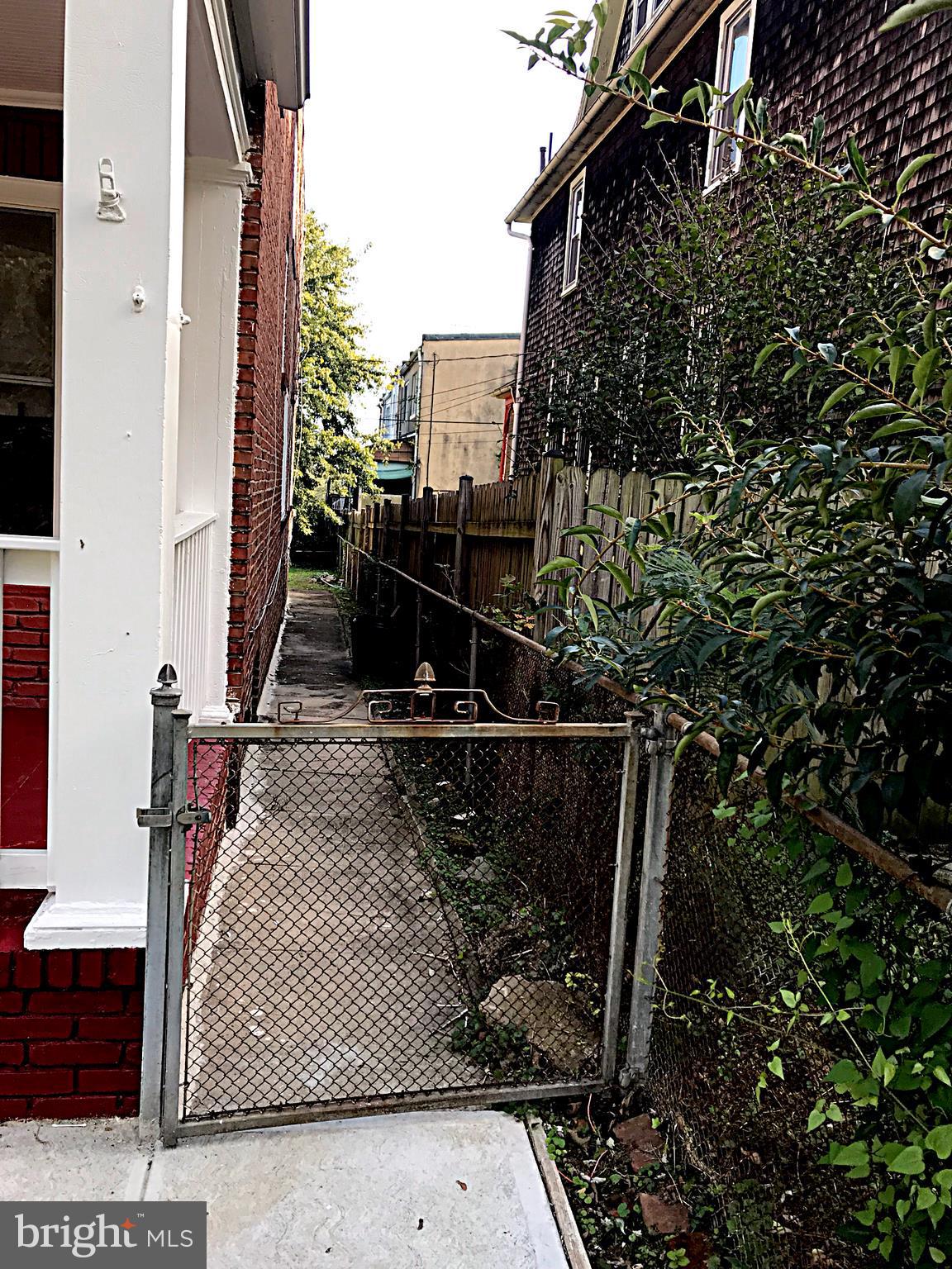 IRVINGTON - Residential Lease