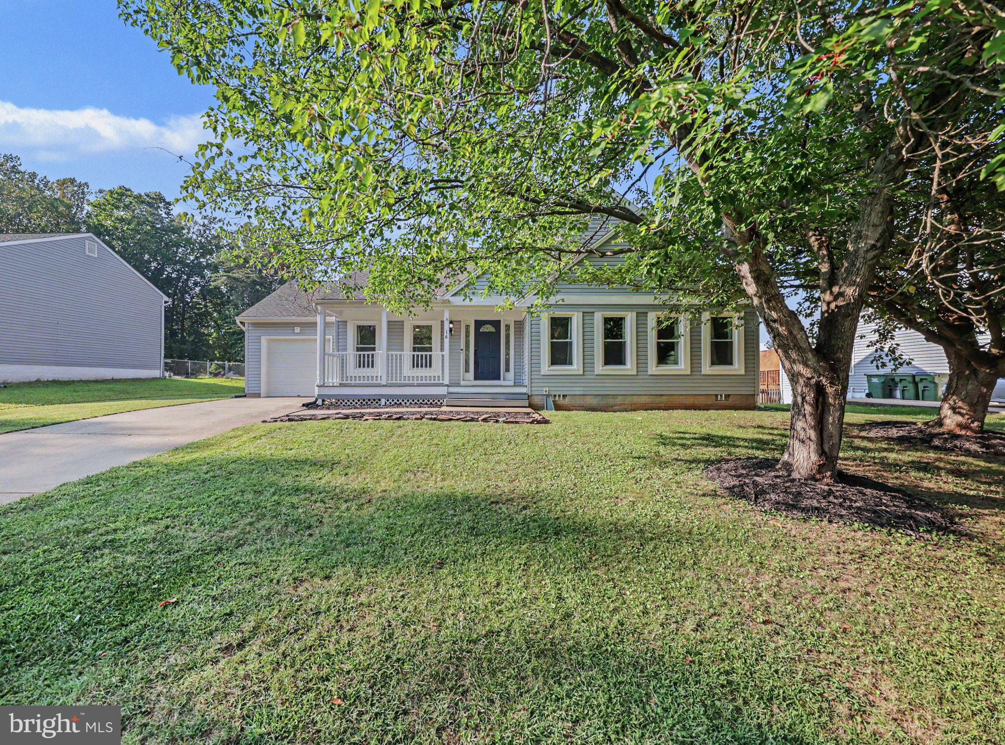 16 KELLY WAY
