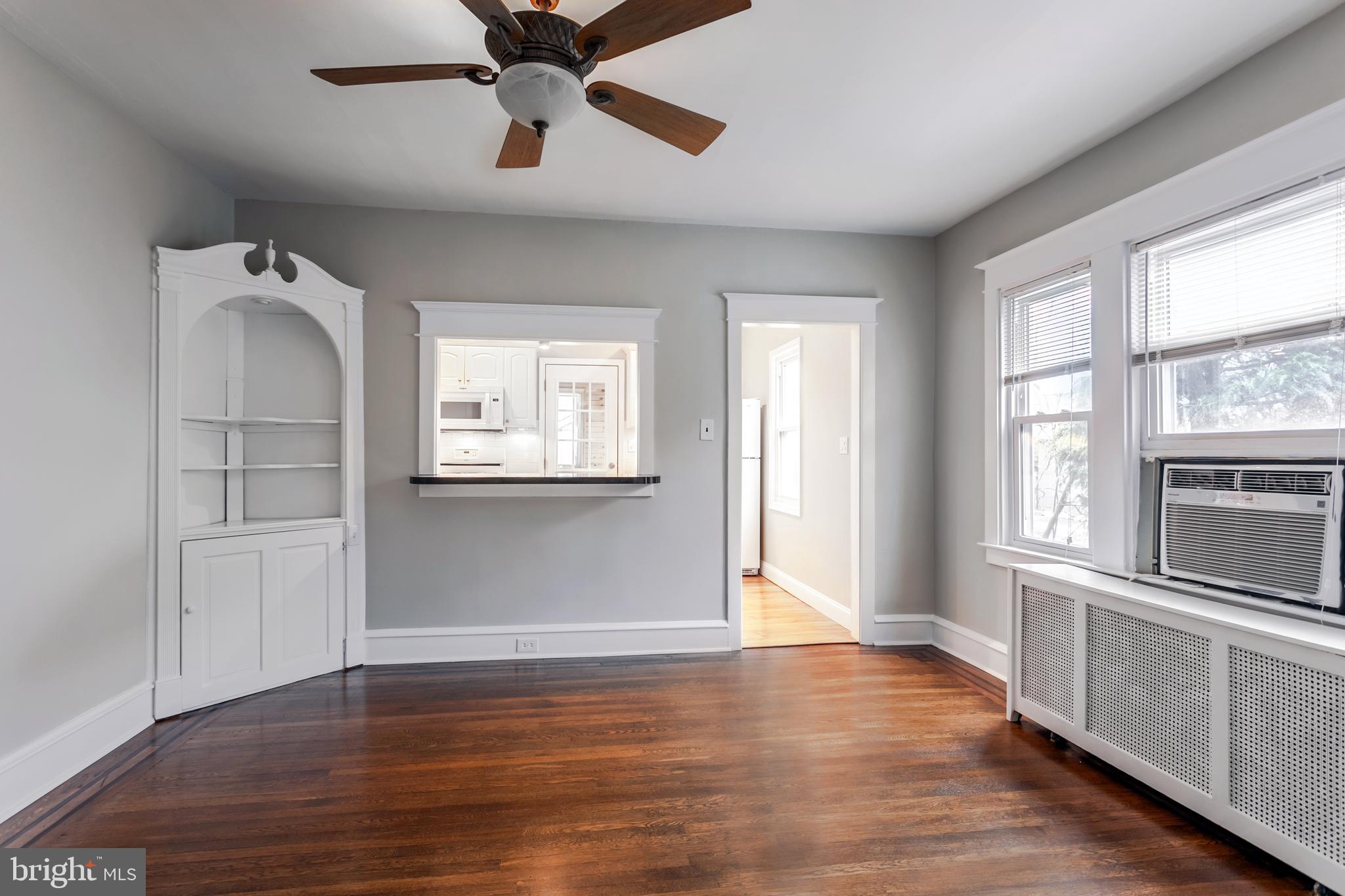 WOODMERE - Residential