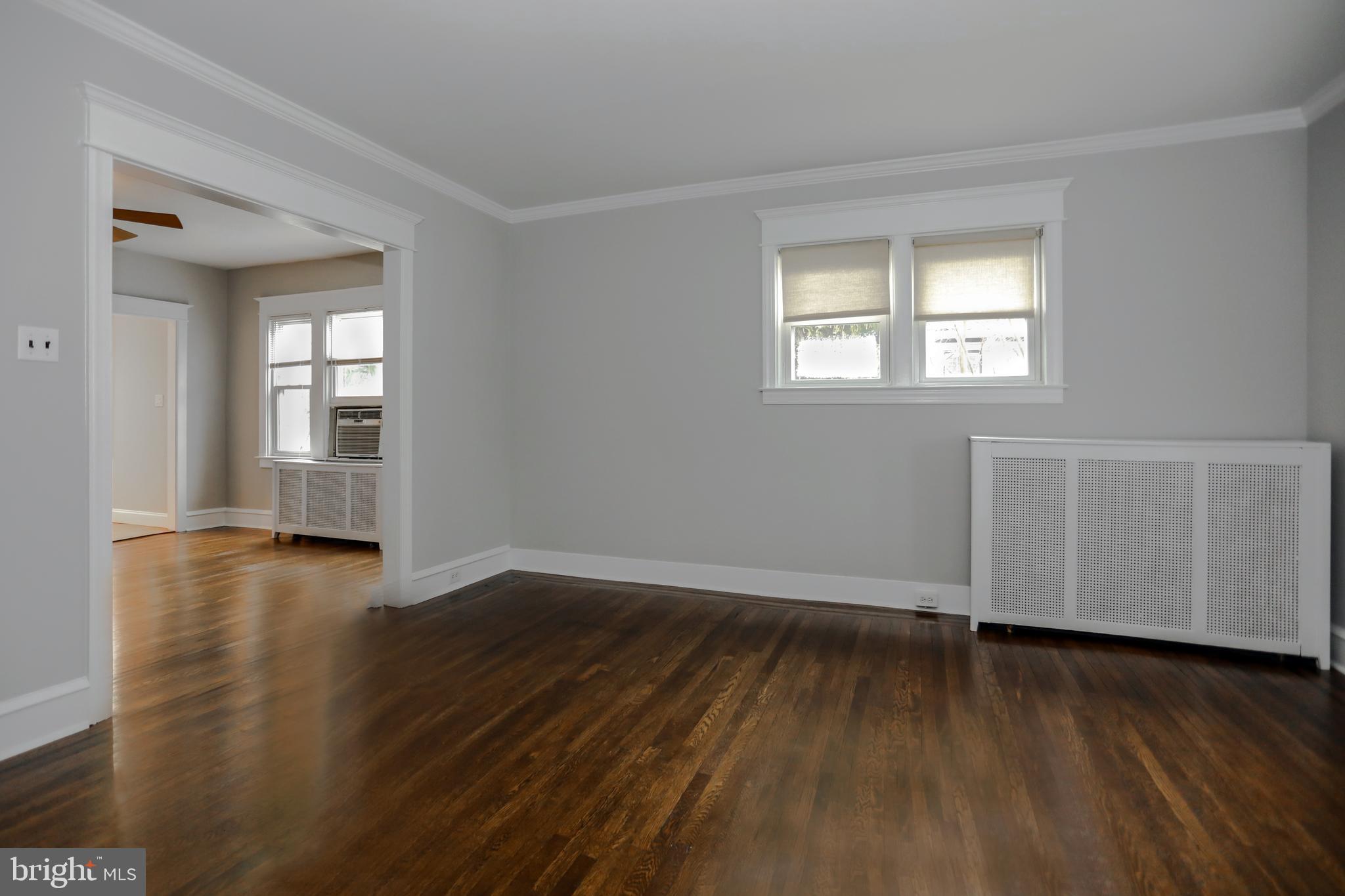 WOODMERE - Residential