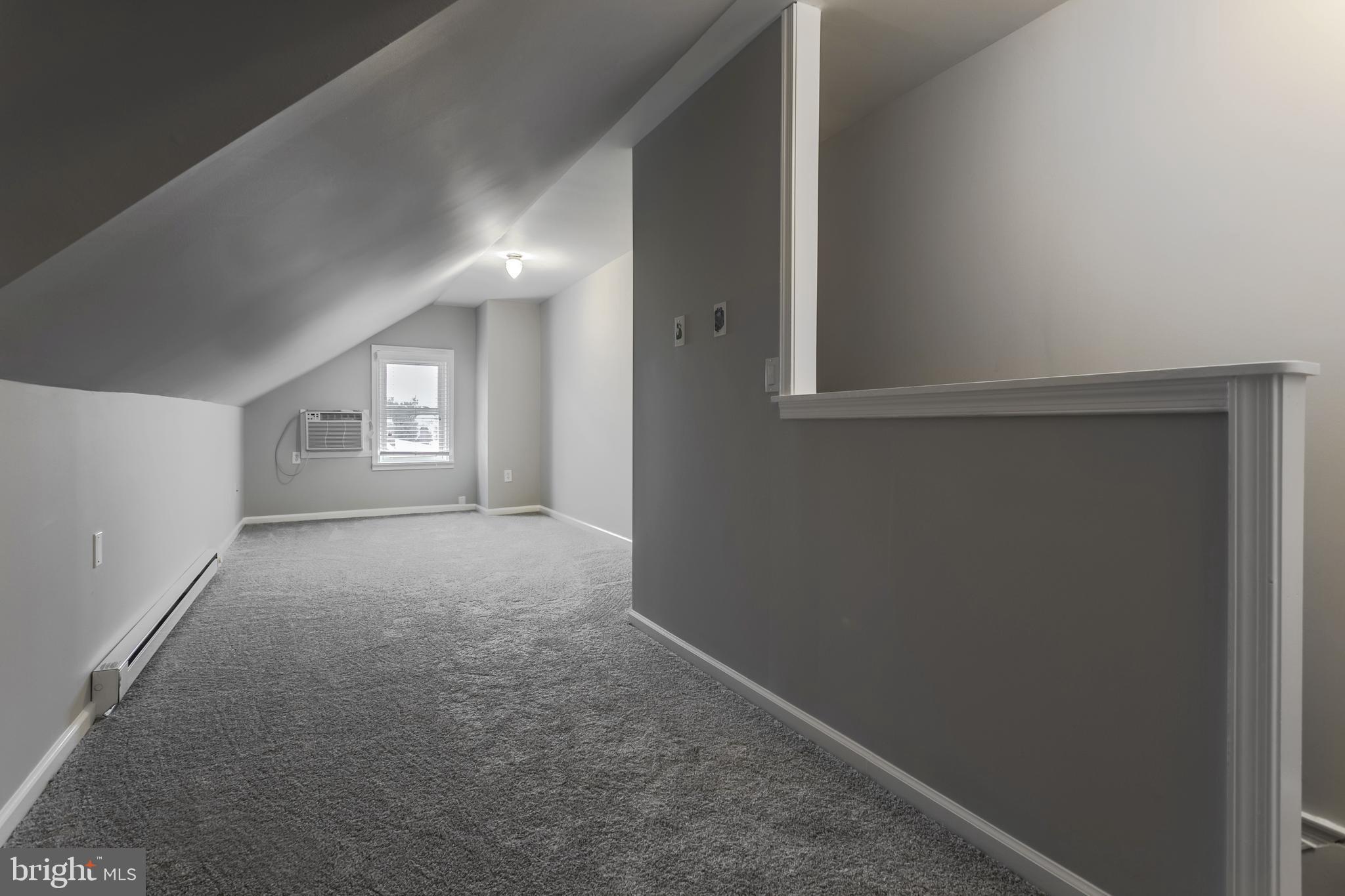 WOODMERE - Residential