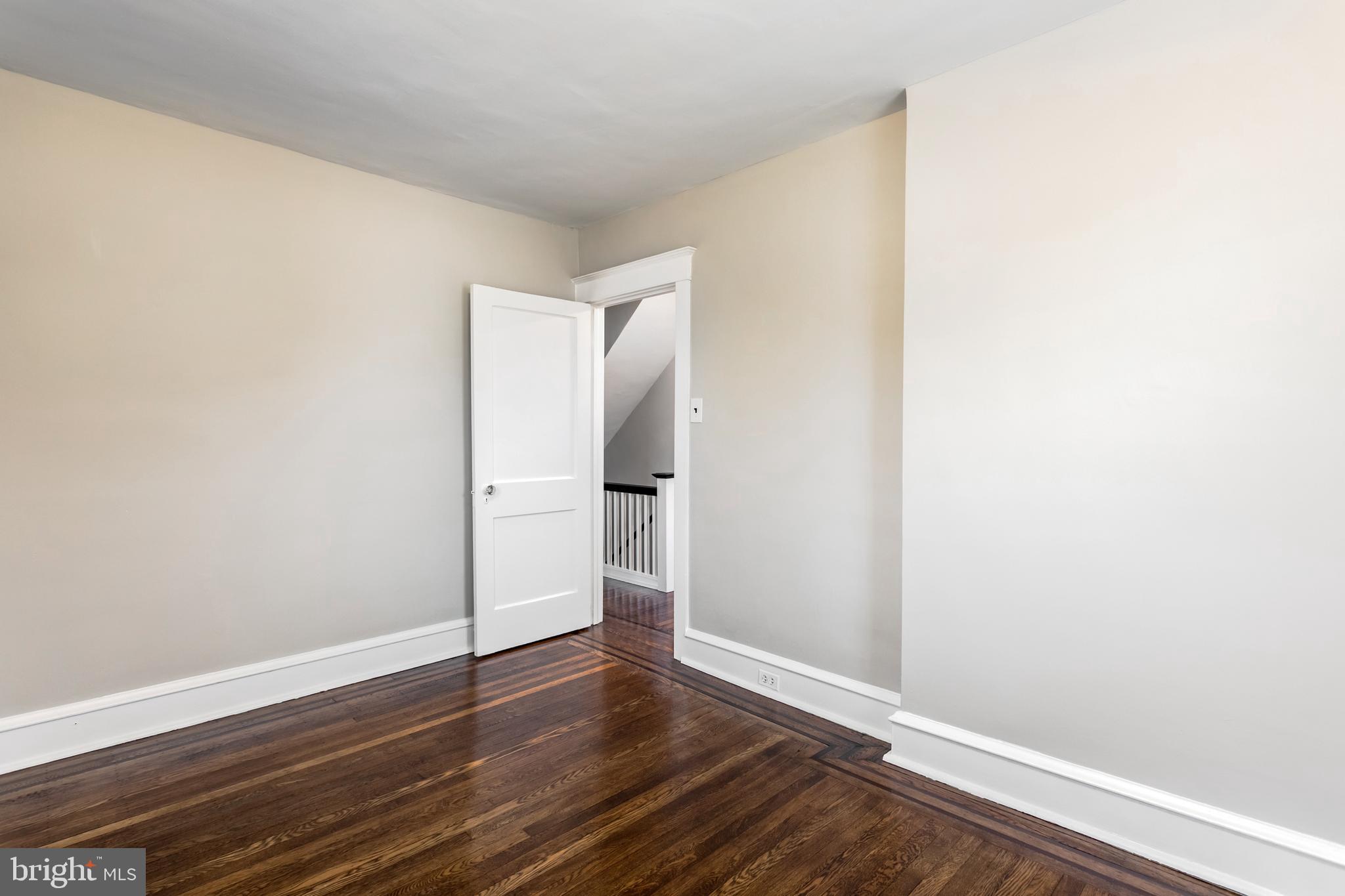 WOODMERE - Residential