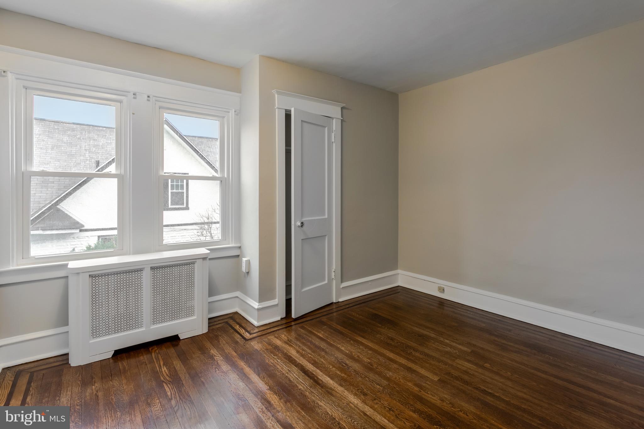 WOODMERE - Residential