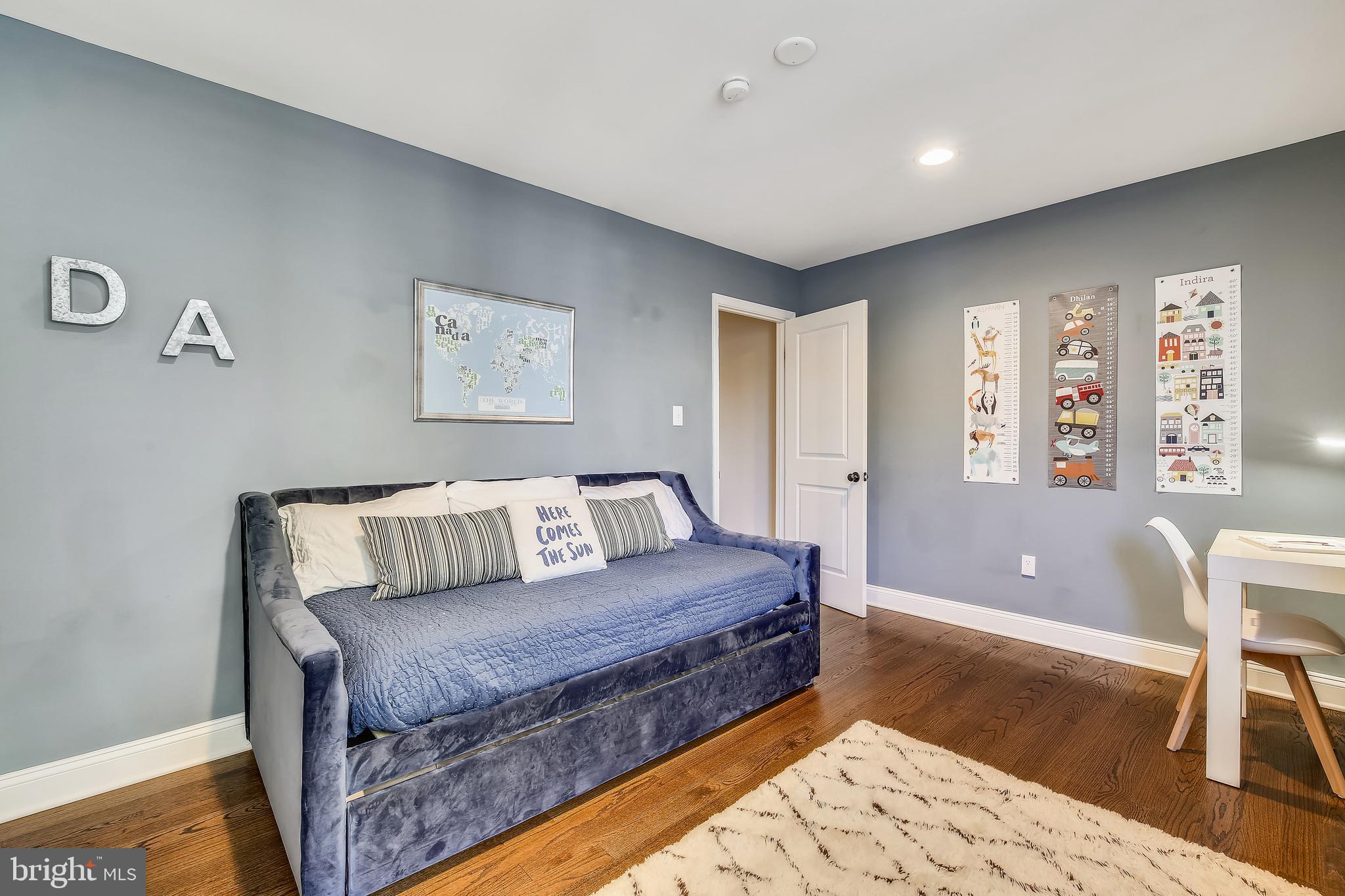 LYBROOK - Residential