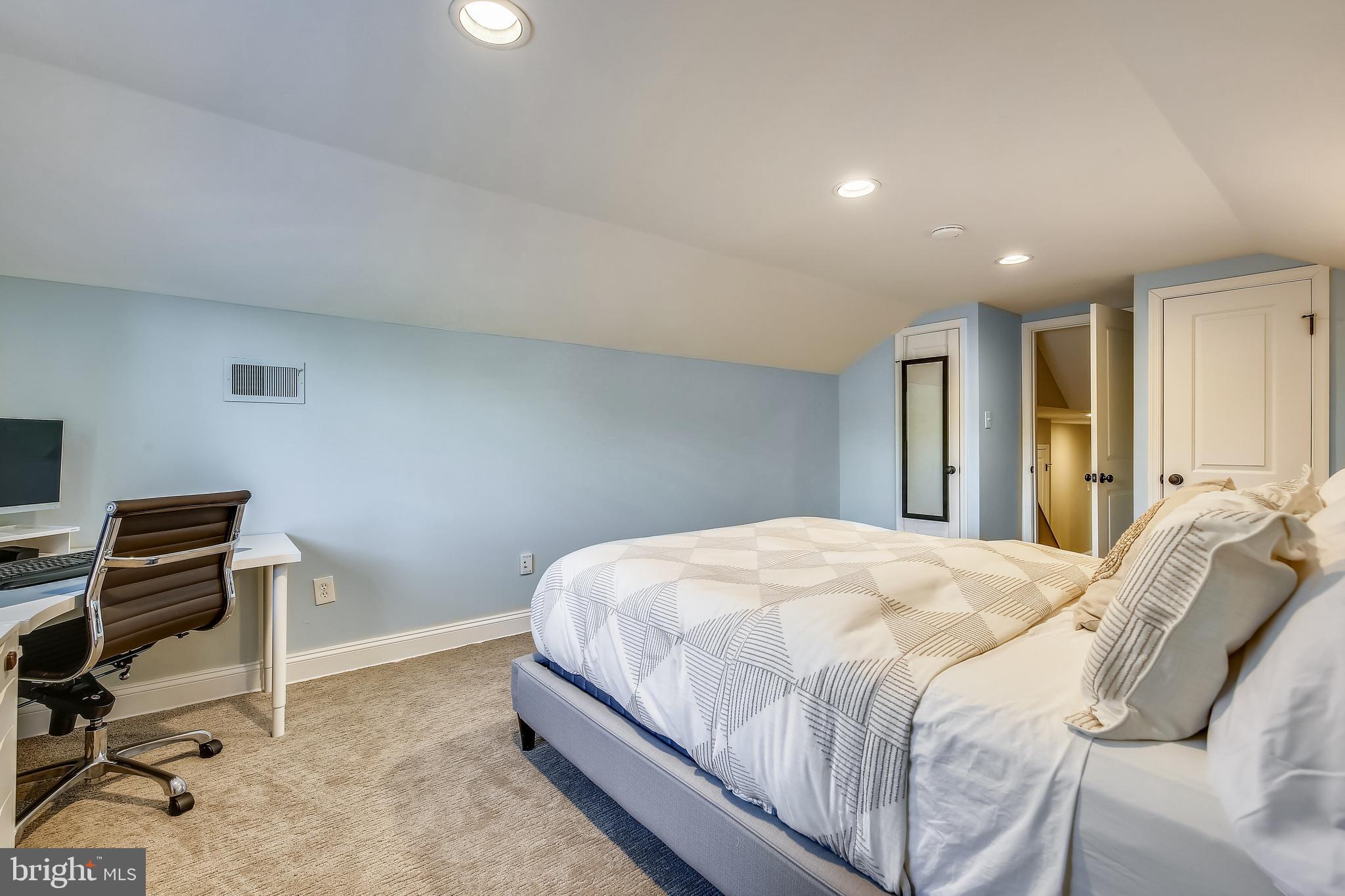 LYBROOK - Residential