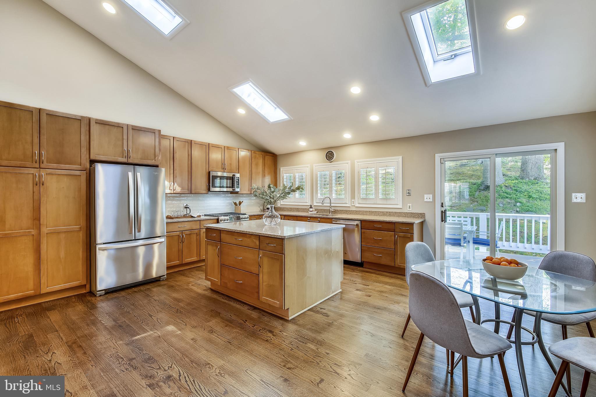 LYBROOK - Residential