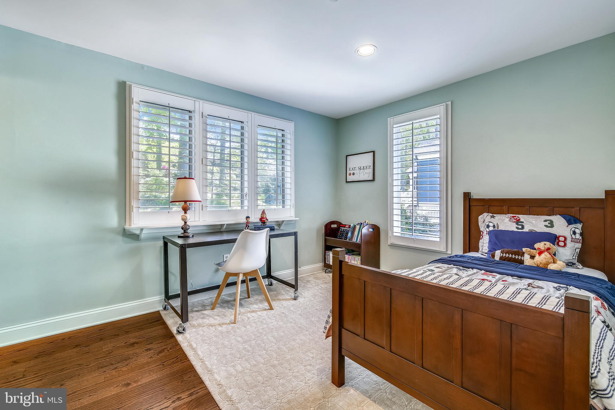 LYBROOK - Residential