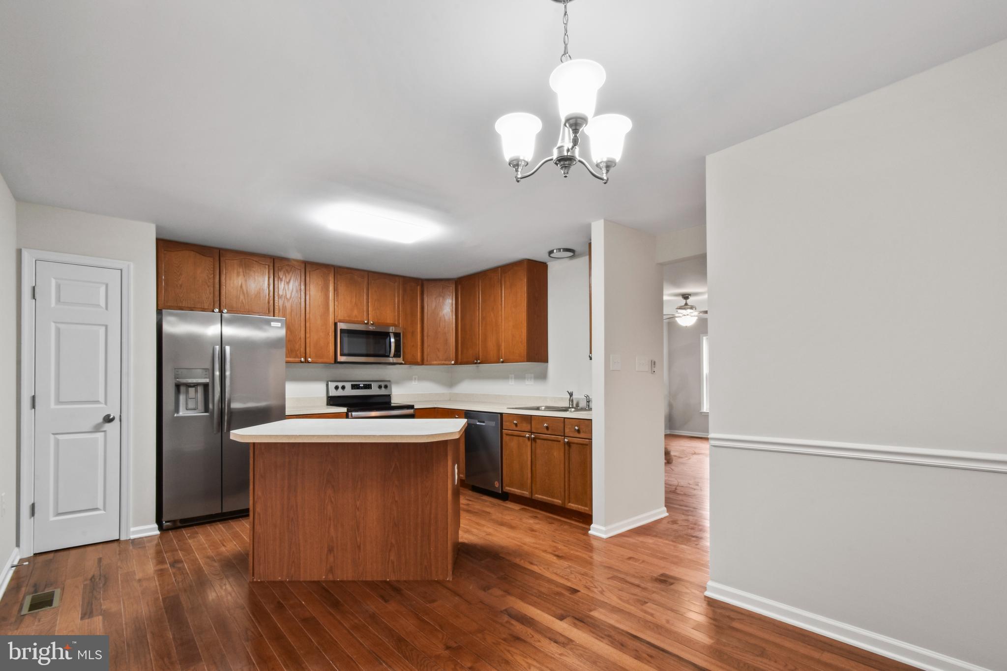 COUNTY GREEN - Residential