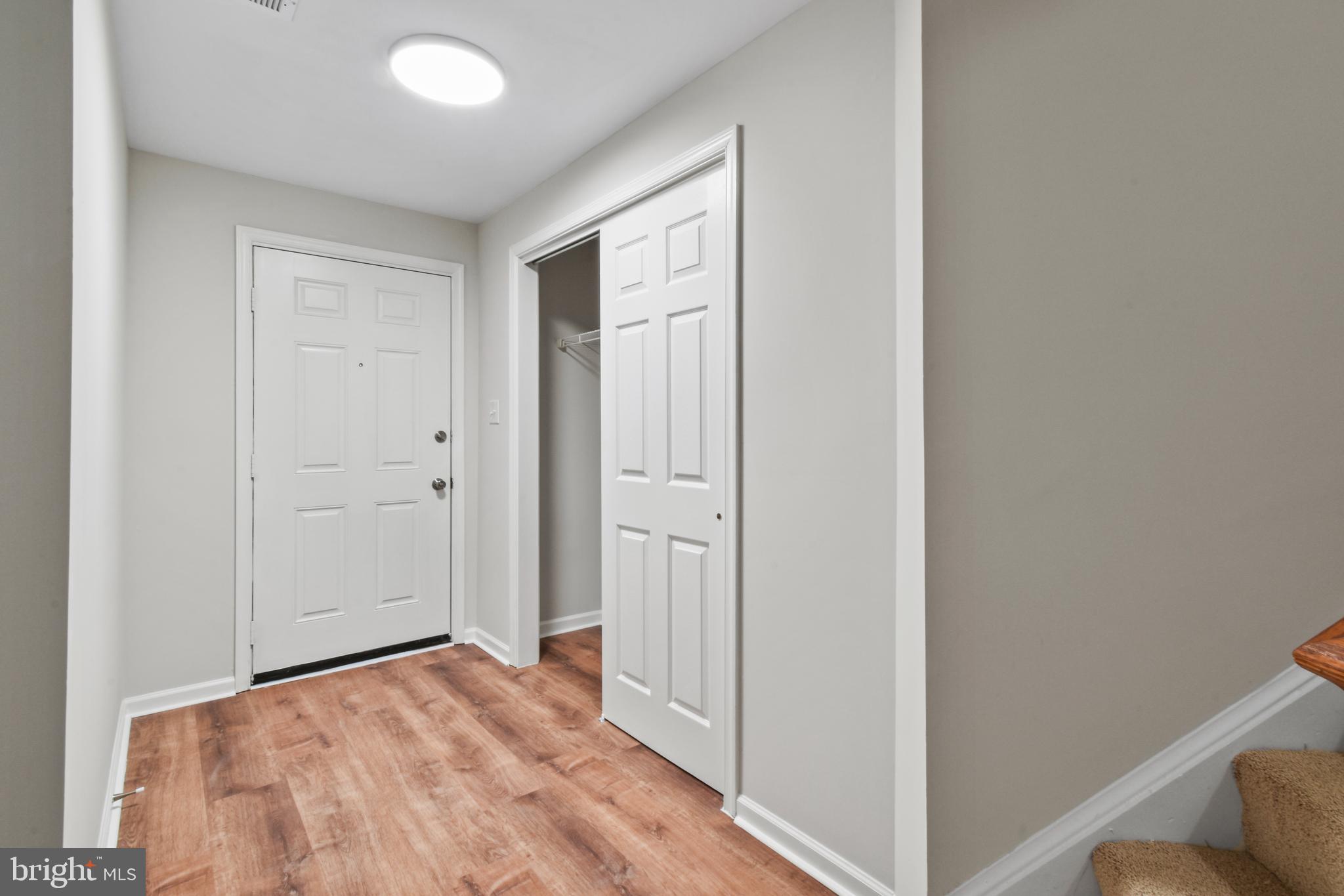 COUNTY GREEN - Residential