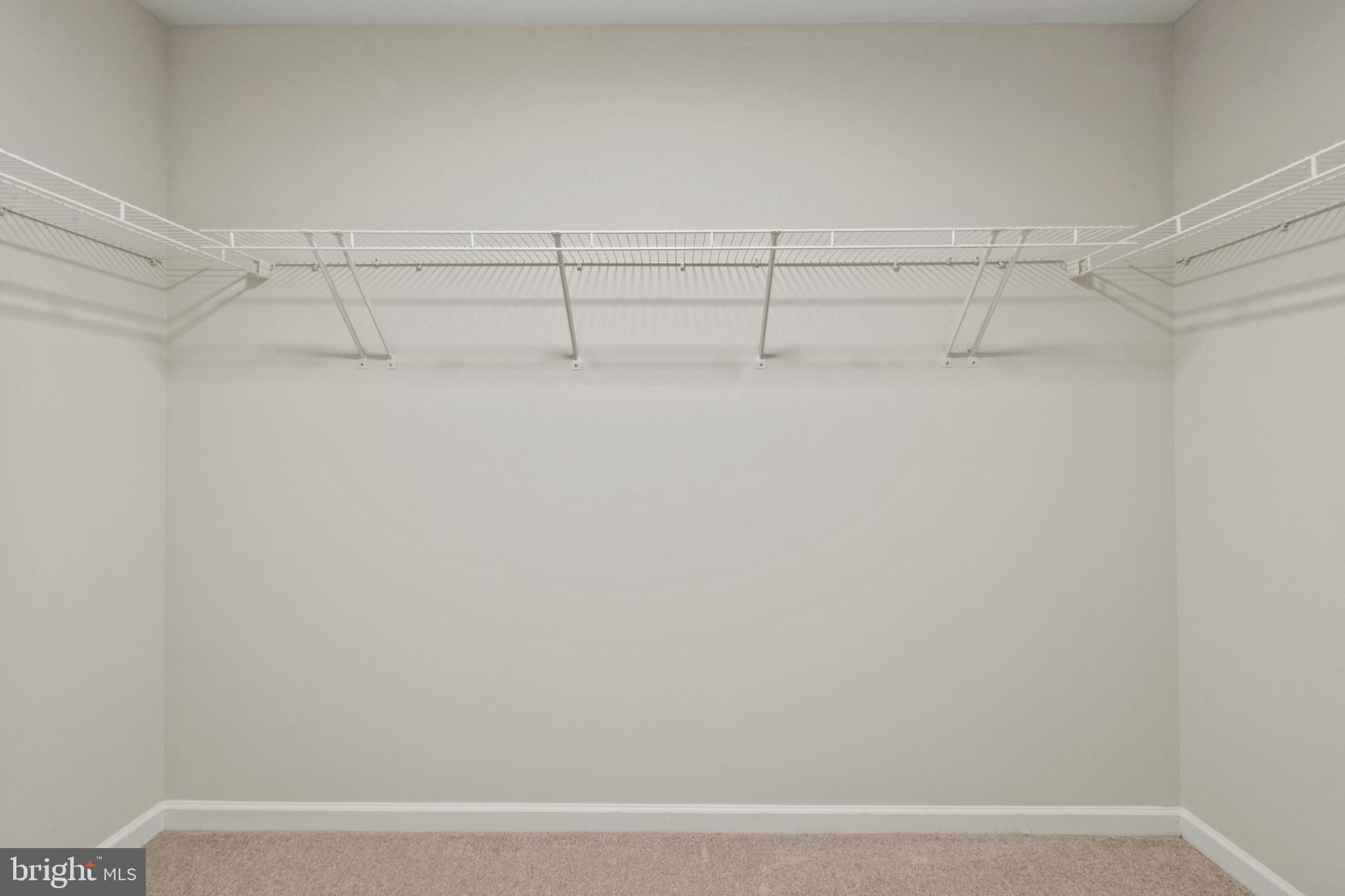 COUNTY GREEN - Residential