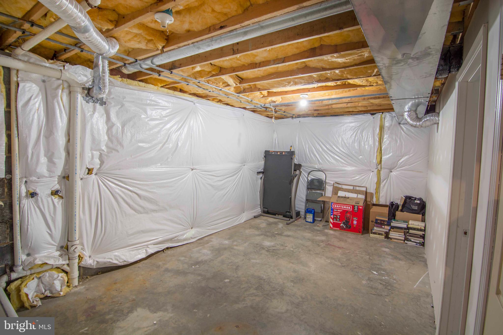 HENSEL STONE WOODS - Residential